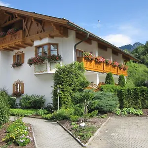https://hotel-garni-alpspitz.com-bavaria.com